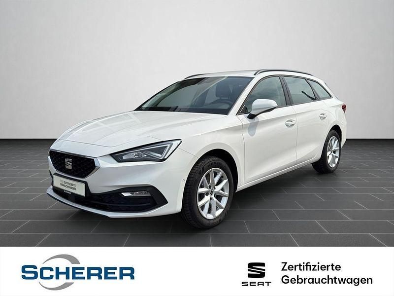 Weiß Gebraucht 2022 Seat Leon Style Limousine | 21.490 € (Fairer Preis) - Bild 1/4