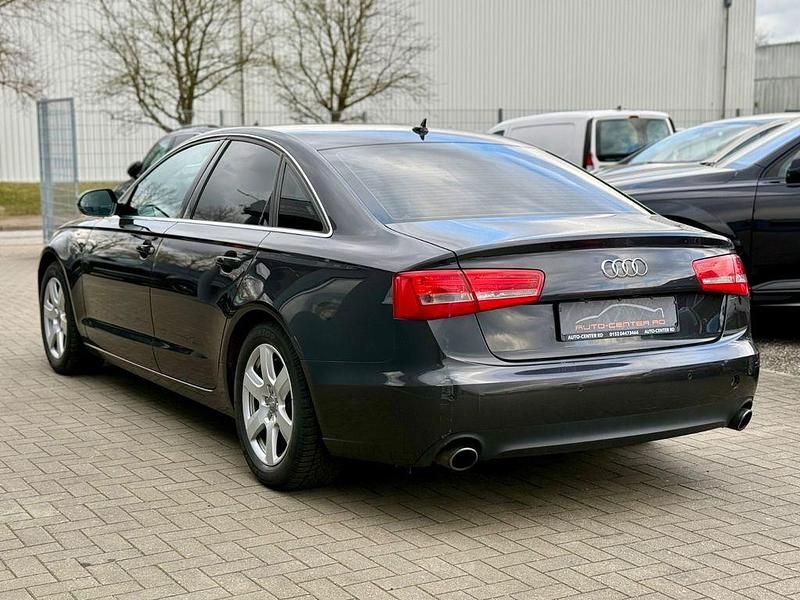Gebraucht Audi A6 Comfort 179 PS (131 kW) 2012 Grau Limousine