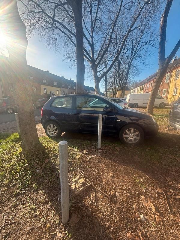 Gebraucht VW Polo 64 PS (47 kW) 2002 Blau Kleinwagen