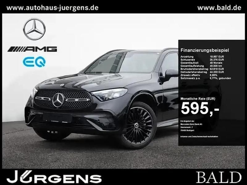 Schwarz black Gebraucht 2024 Mercedes GLC300 AMG SUV | 62.580 € (Etwas zu teuer) - Bild 1/4