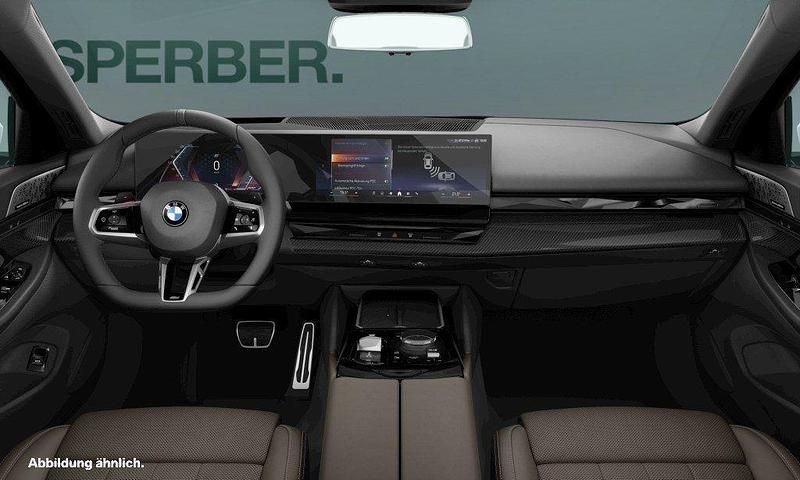 Neu BMW 540 Performance 303 PS (222 kW) 2026 Weiß Limousine