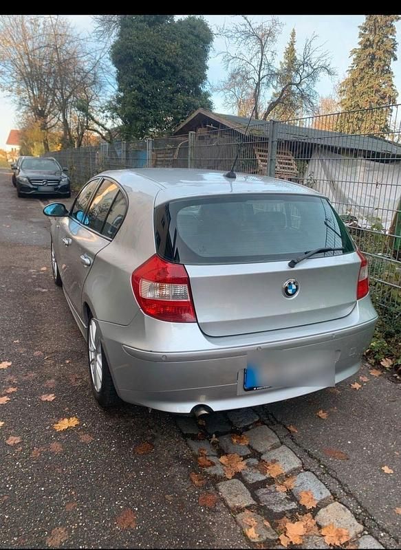 Gebraucht BMW 118 129 PS (94 kW) 2005 Silber Kleinwagen