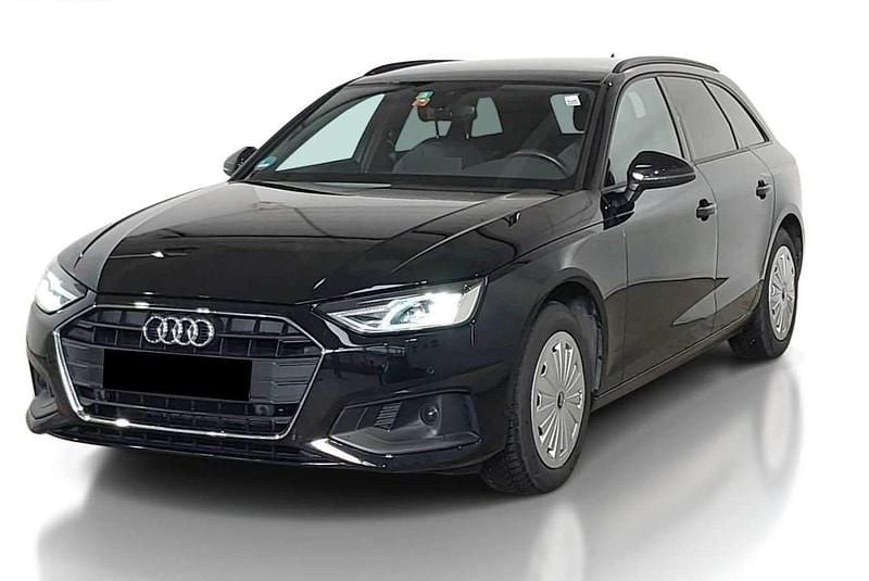 Gebraucht Audi A4 S-Line 163 PS (119 kW) 2021 Schwarz Kombi
