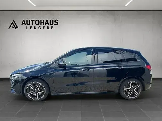 Gebraucht Mercedes B250e AMG 2021 Schwarz Kleinwagen