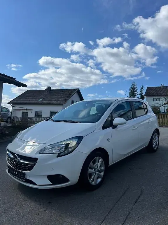 Gebraucht Opel Corsa Edition 101 PS (74 kW) 2018 Weiß Kleinwagen