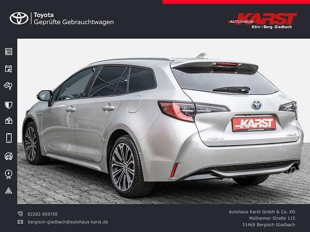 Gebraucht Toyota Corolla Team 184 PS (135 kW) 2021 Cosmicsilber metallic Kombi