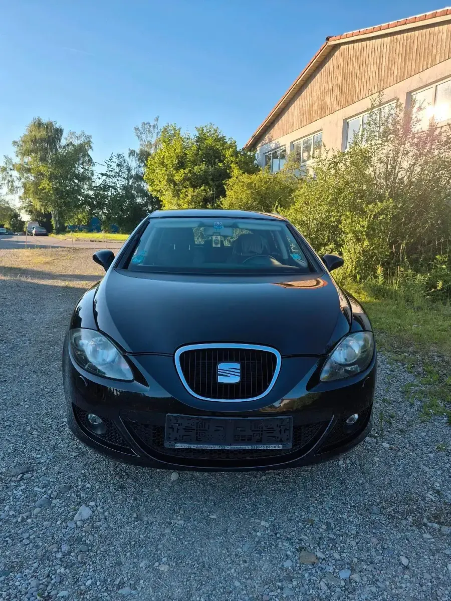 Gebraucht Seat Leon 125 PS (91 kW) 2008 Schwarz Kleinwagen