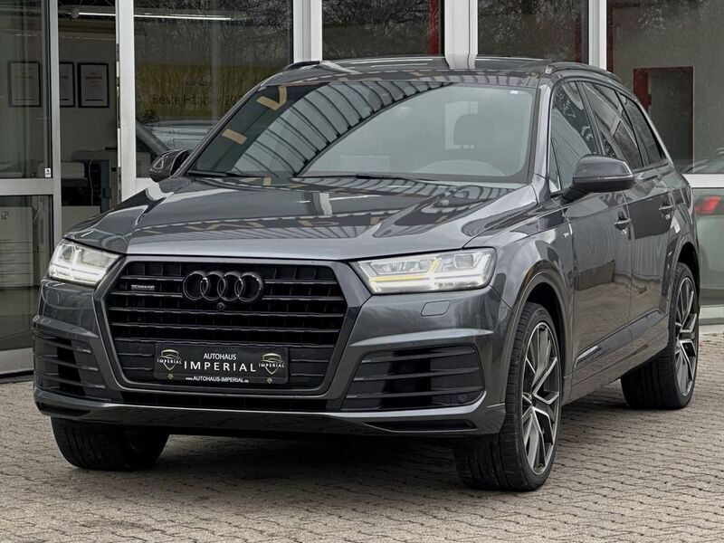 Grau Gebraucht 2018 Audi Q7 Sport SUV | 33.800 € (Superpreis) - Bild 1/4