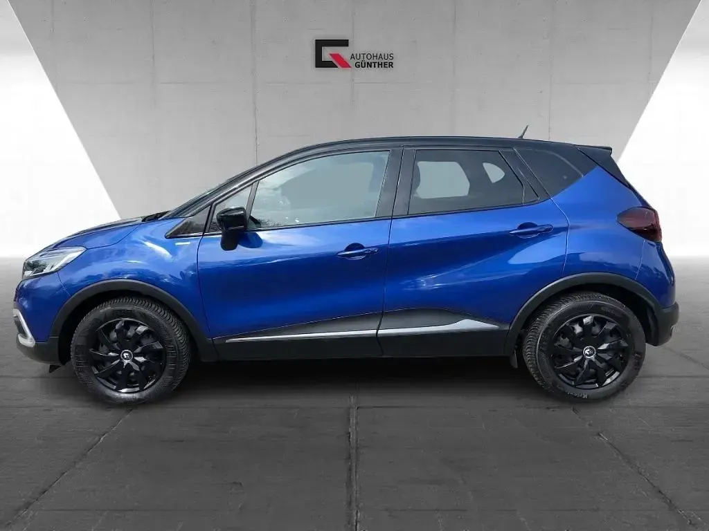 Second-hand Renault Captur Version S 150 CP (110 kW) 2018 Albastru SUV