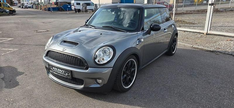 Gebraucht Mini Cooper S 174 PS (127 kW) 2009 Silber Kleinwagen