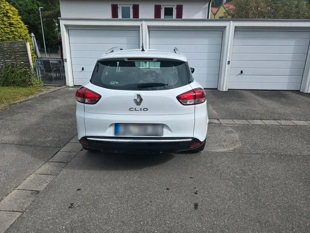 Gebraucht Renault Clio 90 PS (66 kW) 2018 Weiß Kombi