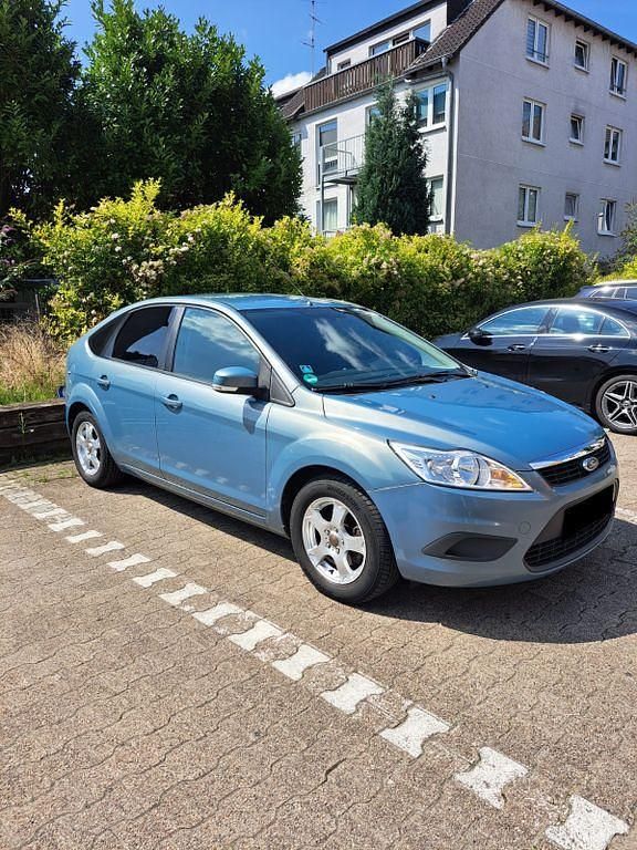 Blau Gebraucht 2009 Ford Focus Style Limousine | 4.650 € (Fairer Preis) - Bild 1/4