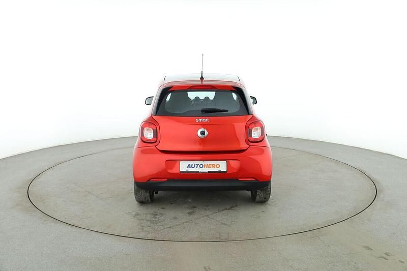 Gebraucht Smart ForFour Basis 90 PS (66 kW) 2019 Rot Kleinwagen