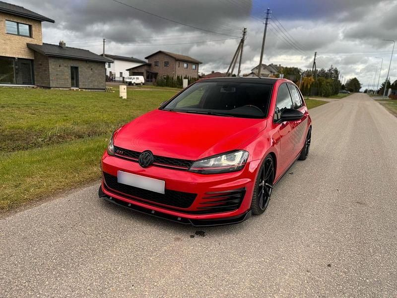 Rot Gebraucht 2016 VW Golf VII GTI Limousine | 15.900 € (Superpreis) - Bild 1/4