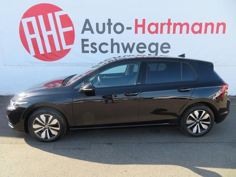 Gebraucht VW Golf VIII Move 150 PS (110 kW) 2024 Deep black perleffekt Limousine