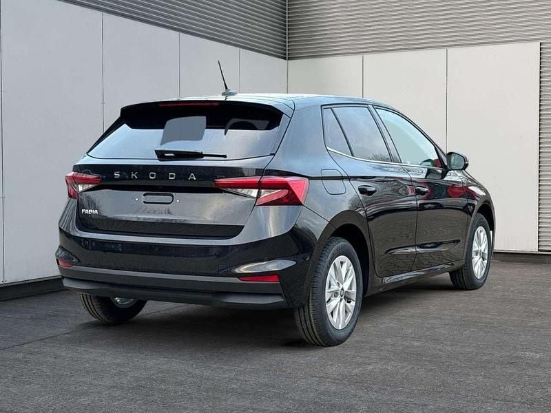 Neu Skoda Fabia Selection 116 PS (85 kW) 2025 Blackmagic perleffekt Kleinwagen