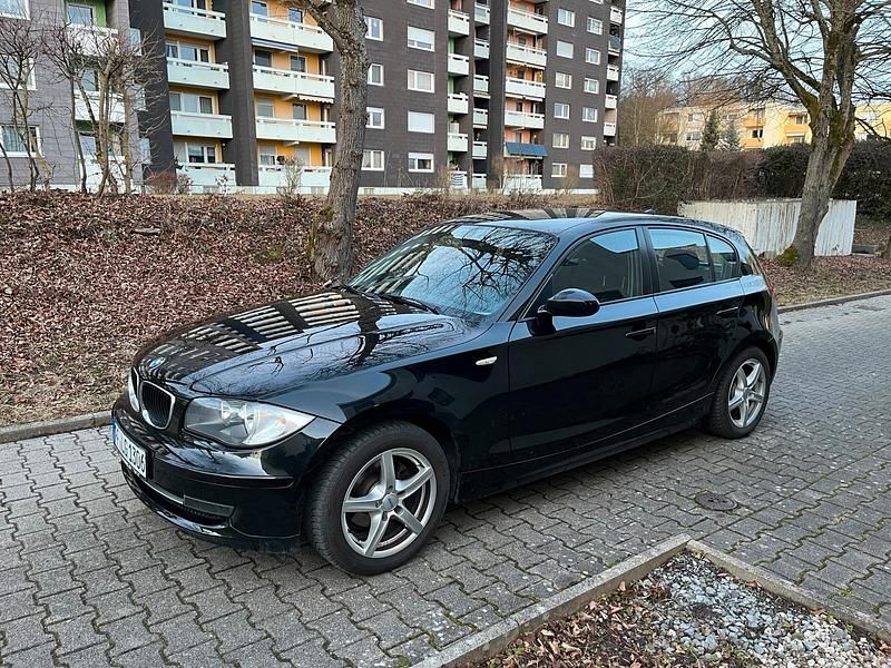 Gebraucht BMW 116 116 PS (85 kW) 2007 Schwarz Kleinwagen