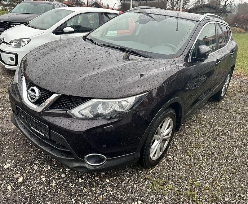 Second-hand Nissan Qashqai 116 CP (85 kW) 2015 Maro SUV