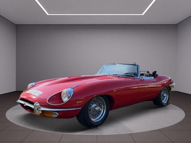 Gebraucht Jaguar E-Type 209 PS (153 kW) 1972 Rot Cabrio