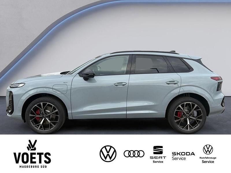 Gebraucht Audi Q3 S-Line 177 PS (130 kW) 2026 Grau SUV