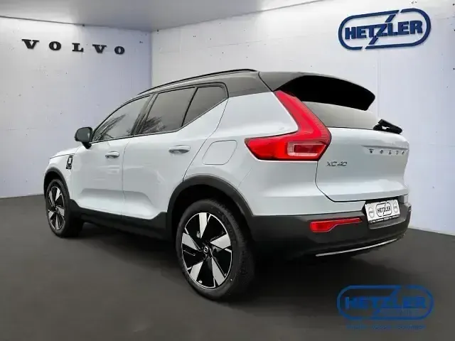 Gebraucht Volvo XC40 Plus 300 kW (408 PS) 2025 Blau SUV