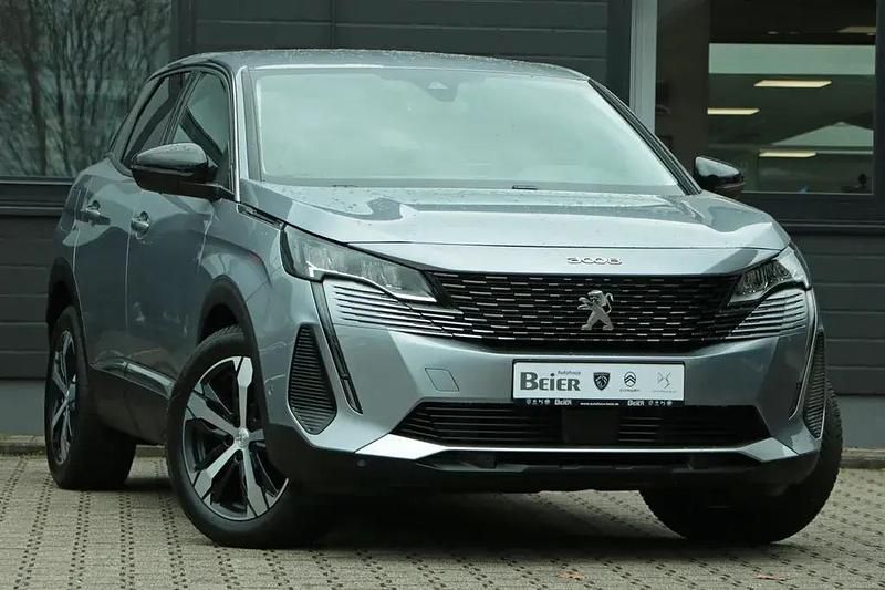 Gebraucht Peugeot 3008 Allure 131 PS (96 kW) 2022 Grau SUV