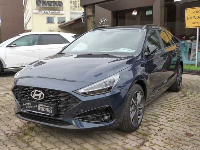 Blau Neu 2025 Hyundai i30 Advantage Kombi | 27.980 € (Teuer) - Bild 1/4
