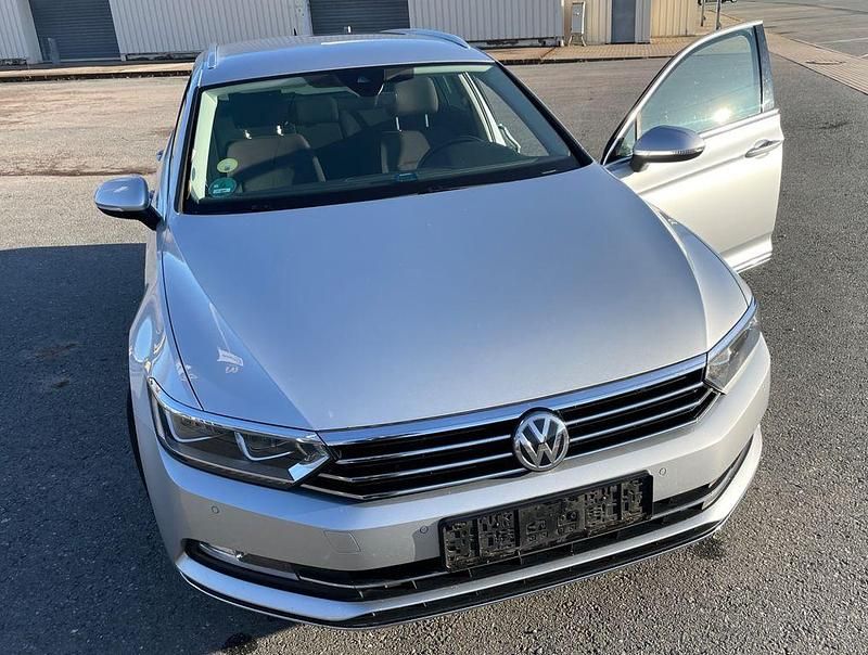 Gebraucht VW Passat Comfortline 190 PS (139 kW) 2017 Silber Kombi