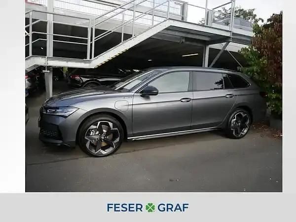 Graphitegrau Neu 2025 Skoda Superb Kombi | 47.590 € (Guter Preis) - Bild 1/4