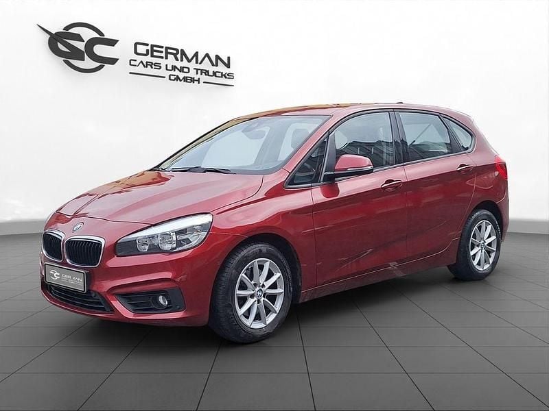 Rot Gebraucht 2015 BMW 218 Active Tourer Performance Van / Kleinbus | 6.999 € (Fairer Preis) - Bild 1/4