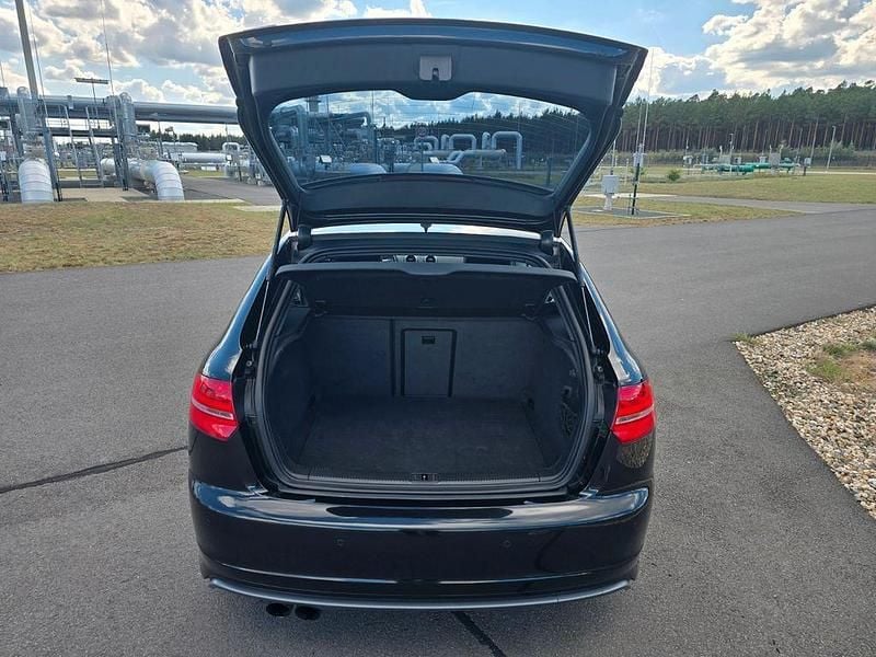 Gebraucht Audi S3 Ambiente 310 PS (228 kW) 2011 Schwarz Kleinwagen