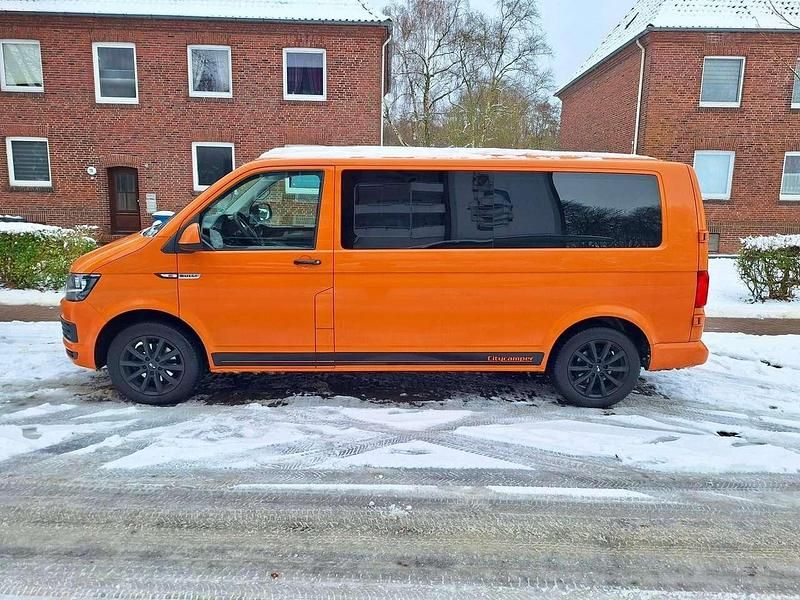 Gebraucht VW T6 102 PS (75 kW) 2017 Orange Van