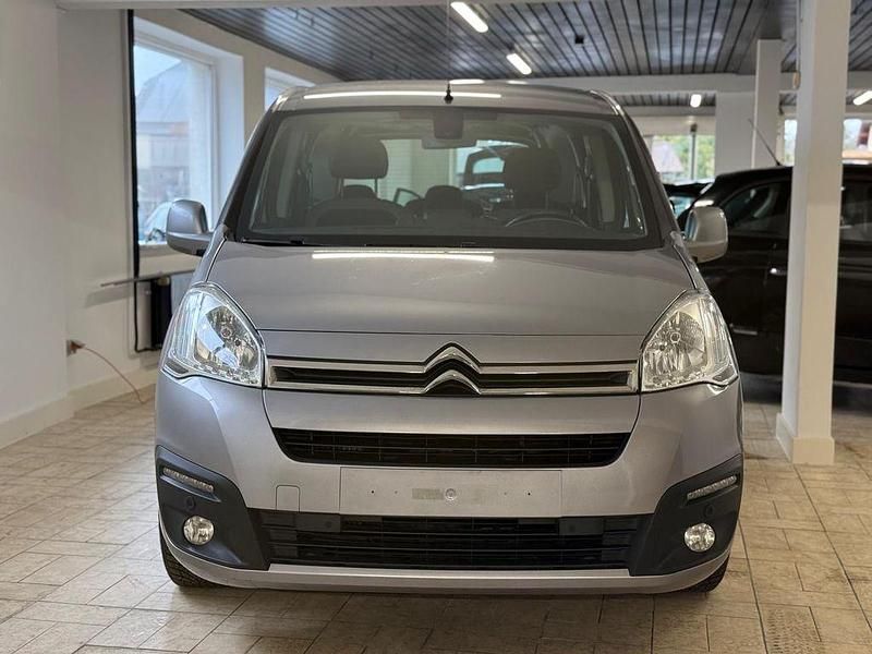 Gebraucht Citroën Berlingo SELECTION 99 PS (72 kW) 2016 Grau Van / Kleinbus
