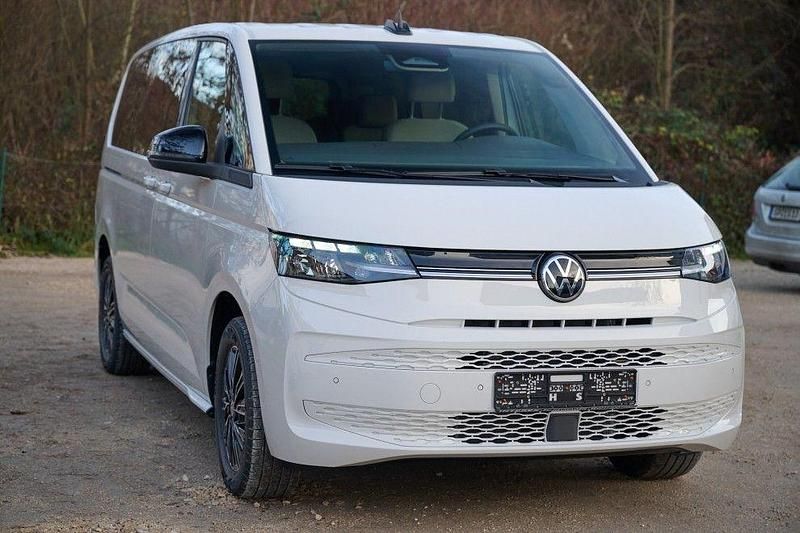Neu VW Multivan Life 150 PS (110 kW) 2025 Weiß Van