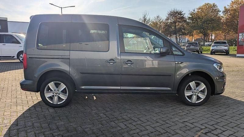 Gebraucht VW Caddy Trendline 131 PS (96 kW) 2019 Grau Van / Kleinbus