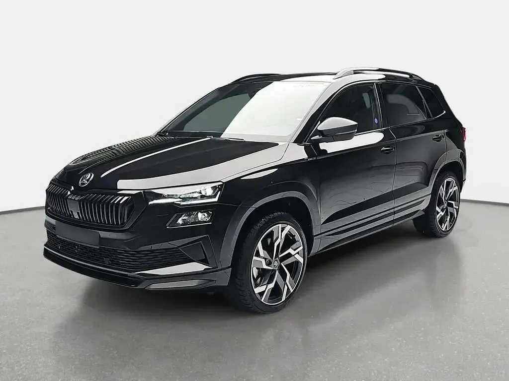 Neu Skoda Karoq SportLine 190 PS (139 kW) 2026 Grau SUV