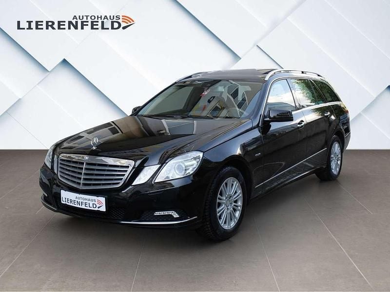 Schwarz Gebraucht 2010 Mercedes E350 Elegance Kombi | 7.990 € (Guter Preis) - Bild 1/4
