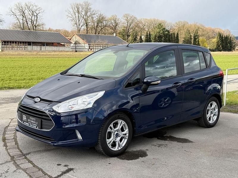 Gebraucht Ford B-MAX Ambiente 105 PS (77 kW) 2015 Blau Van / Kleinbus