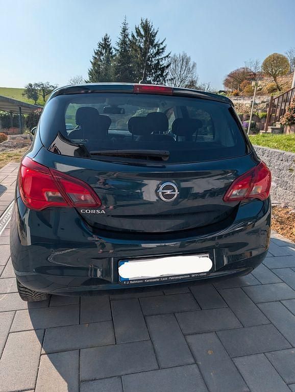 Gebraucht Opel Corsa drive 90 PS (66 kW) 2016 Grün Kleinwagen