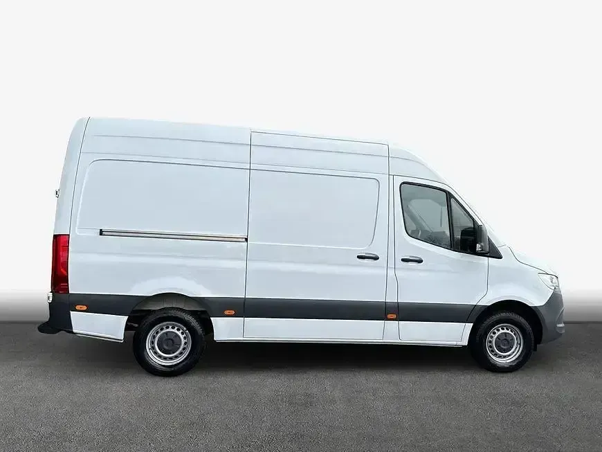 Gebraucht Mercedes Sprinter 170 PS (125 kW) 2023 Weiß Van
