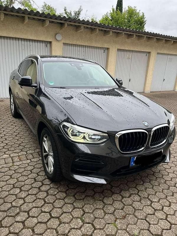 Grau Gebraucht 2019 BMW X4 Advantage SUV | 32.900 € (Fairer Preis) - Bild 1/4