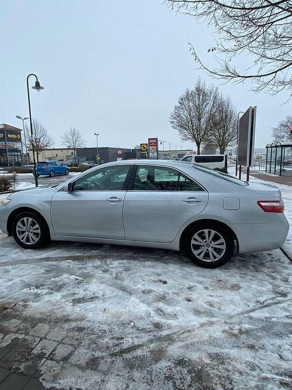 Gebraucht Toyota Camry 167 PS (122 kW) 2007 Silber Limousine