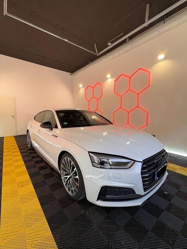 Gebraucht Audi A5 S-Line 190 PS (139 kW) 2018 Weiß Coupé