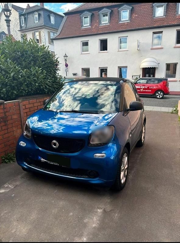 Blau Gebraucht 2019 Smart ForTwo Coupé Kleinwagen | 8.400 € (Fairer Preis) - Bild 1/3