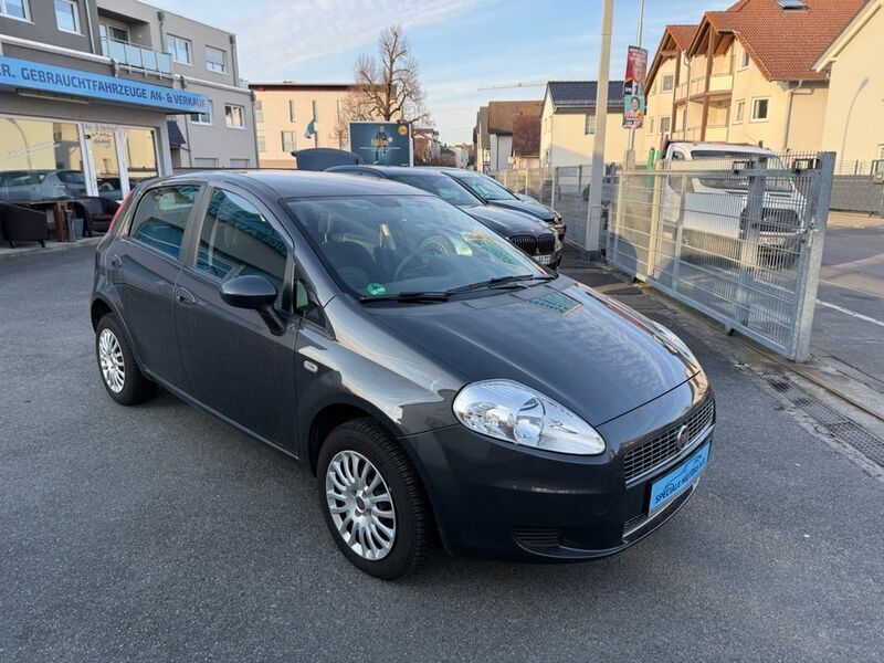 Gebraucht Fiat Grande Punto 77 PS (56 kW) 2008 Grau Kleinwagen