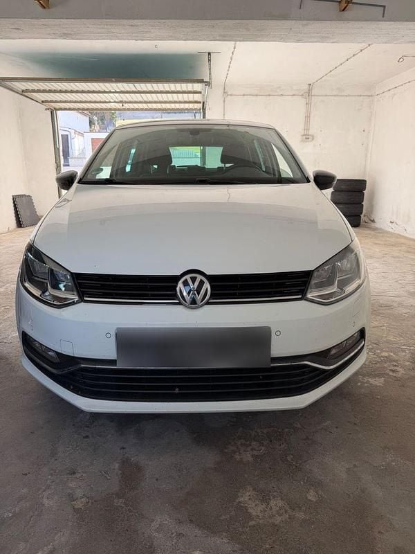 Gebraucht VW Polo 90 PS (66 kW) 2014 Weiß Kleinwagen