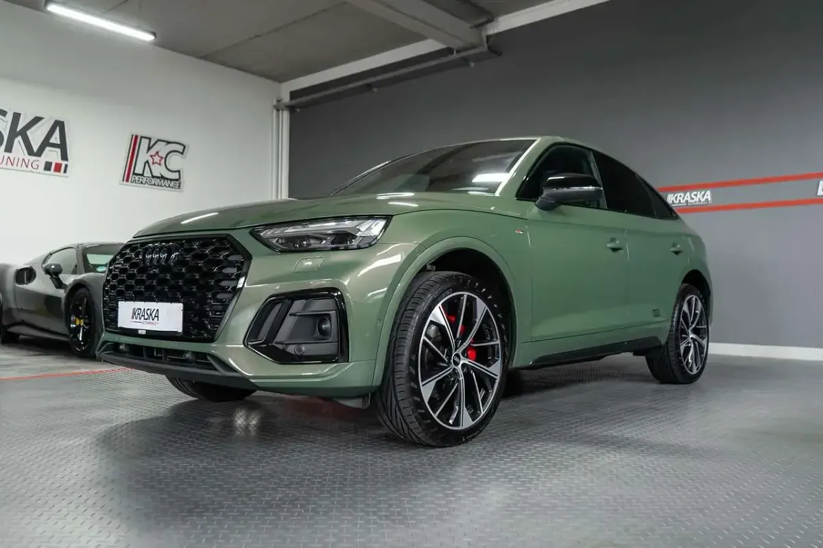 Gebraucht Audi Q5 Edition .1 204 PS (150 kW) 2021 Distriktgrün metallic SUV