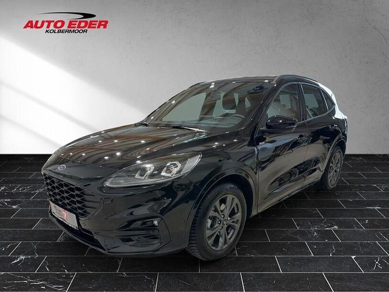Gebraucht Ford Kuga ST-Line 120 PS (88 kW) 2023 Obsidianschwarz (schwarz) SUV