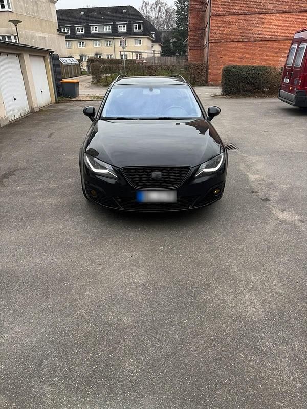 Gebraucht Seat Exeo 143 PS (105 kW) 2013 Schwarz Kombi