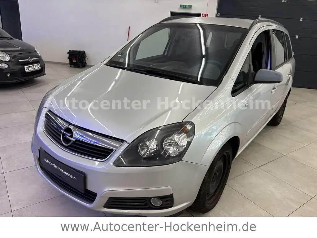 Gebraucht Opel Zafira Edition 150 PS (110 kW) 2005 Silber Van / Kleinbus